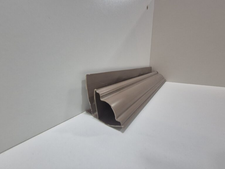 Arremate-Moldura-Tabaco